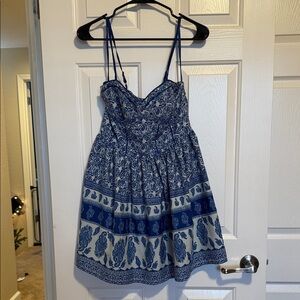 Women's Small Medium Band of Gypsies Elegant Blue and White Paisley Dress